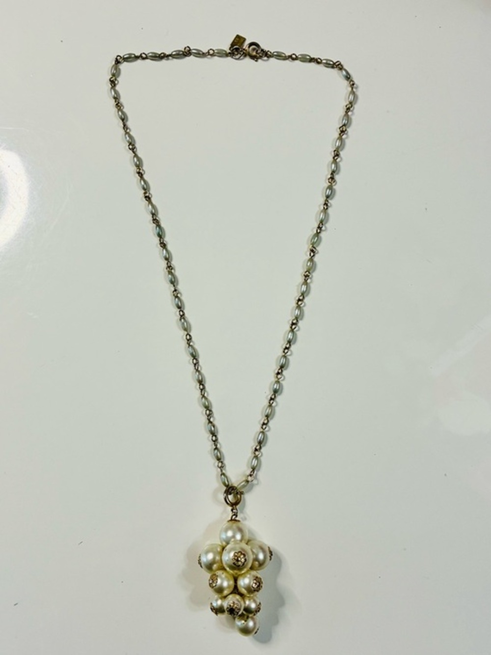 Gold-Chain Pearl Cluster Pendant Necklace Cream Pearls Coastal Chic Lightweight